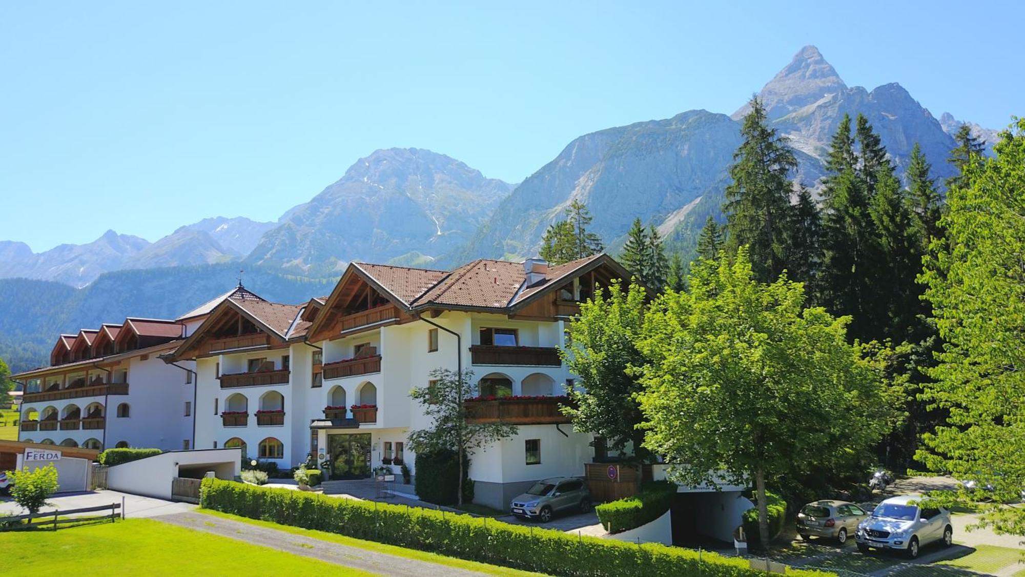 Hotel Alpen Residence Ehrwald Eksteriør bilde