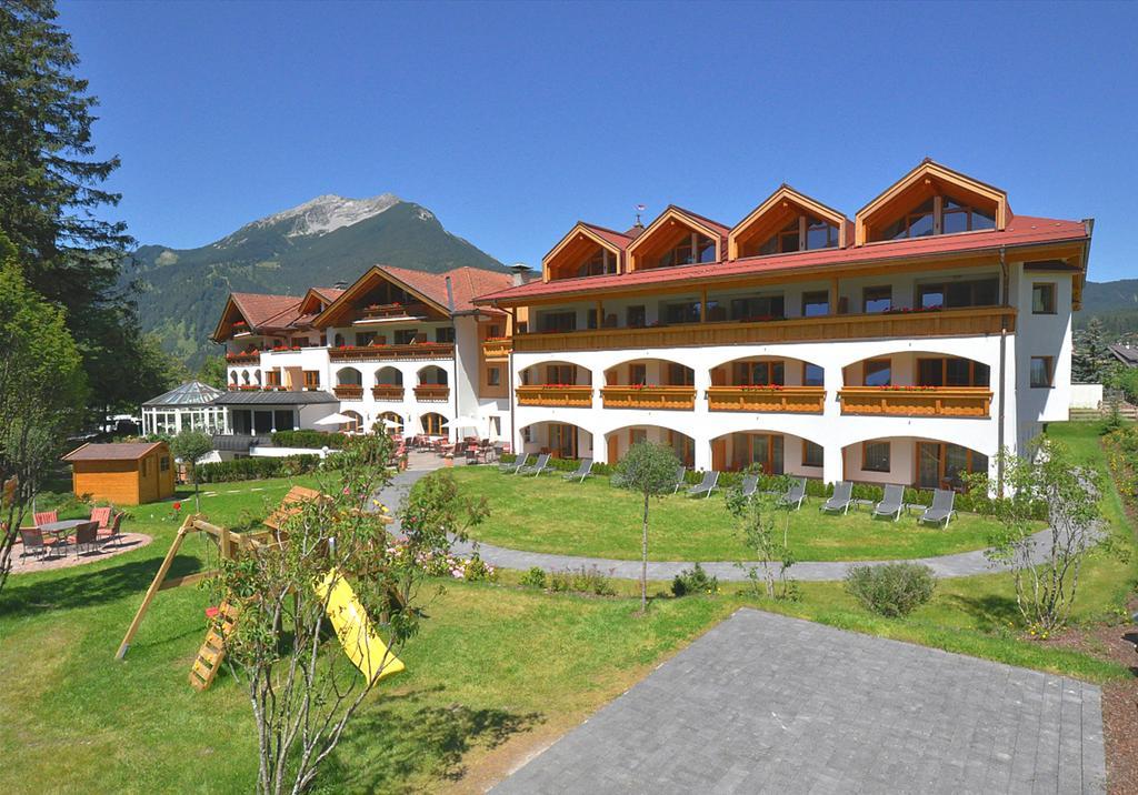 Hotel Alpen Residence Ehrwald Eksteriør bilde